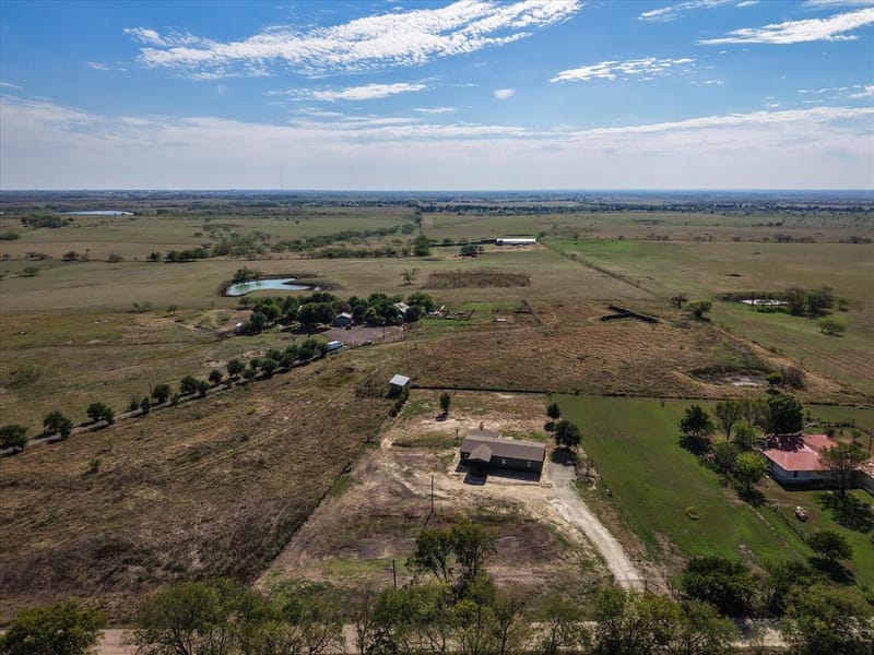 4167 NW County Road 1180, Corsicana TX 75110 - Photo 34