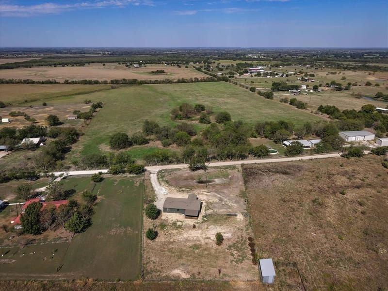 4167 NW County Road 1180, Corsicana TX 75110 - Photo 37