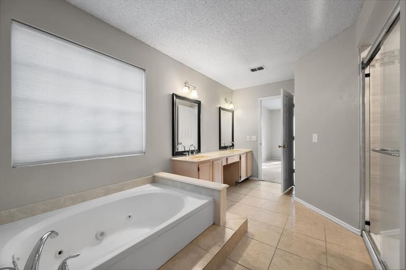 6716 Lyndale Drive, Watauga TX 76148 - Photo 18