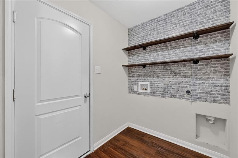 14276 Greenhaw Lane, Dallas TX 75253 - Photo 28