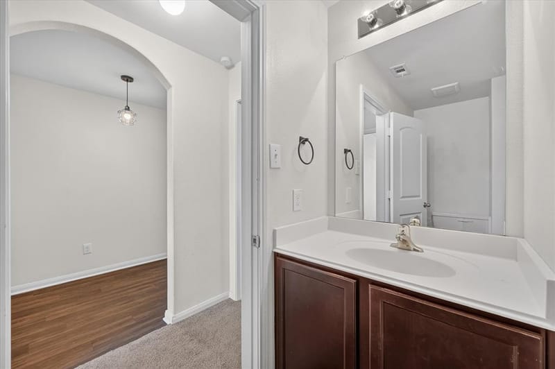 14276 Greenhaw Lane, Dallas TX 75253 - Photo 24