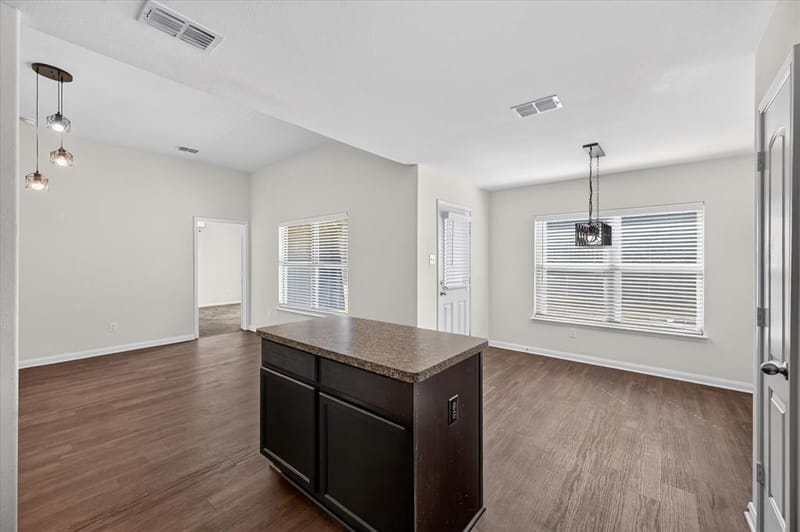 14276 Greenhaw Lane, Dallas TX 75253 - Photo 15