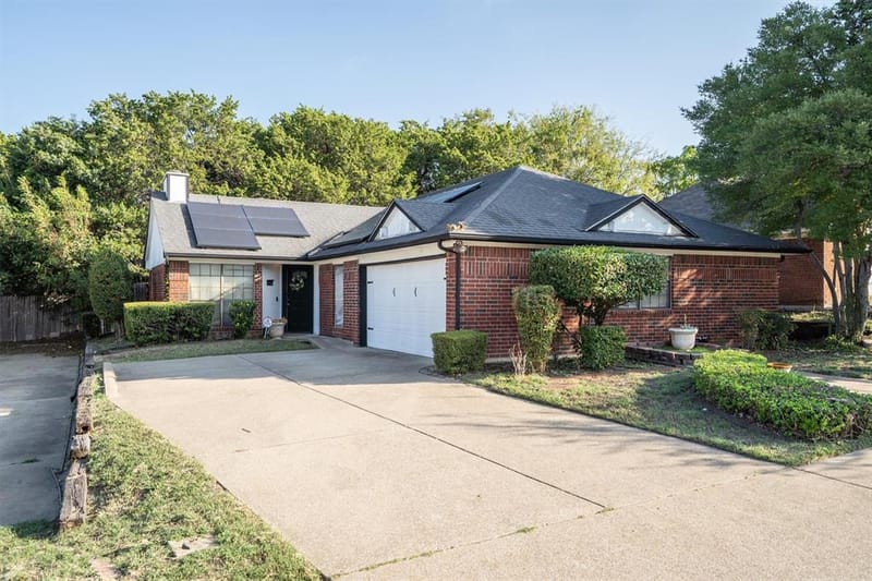 6447 Royal Cedar Drive, Dallas TX 75236