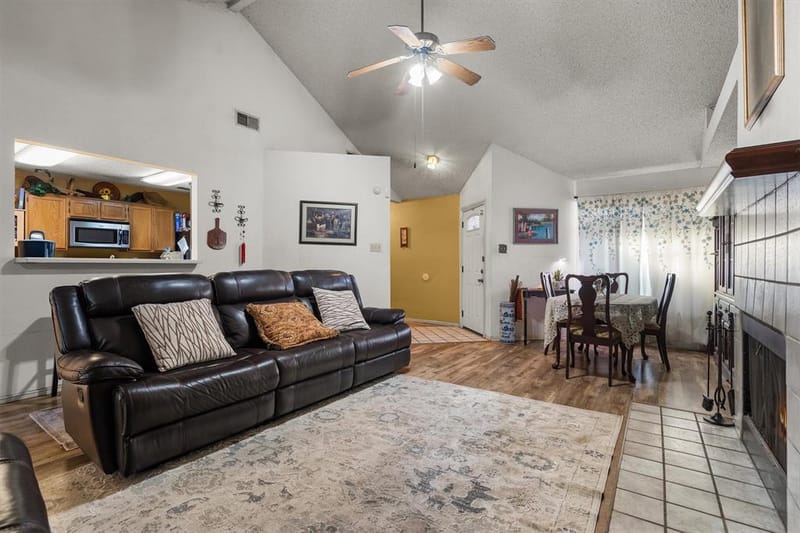 6447 Royal Cedar Drive, Dallas TX 75236 - Photo 11
