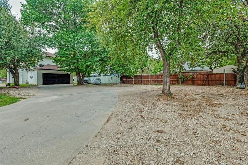 1215 N Nursery Road, Irving TX 75061 - Photo 24