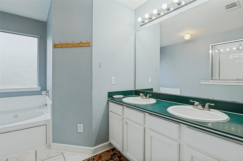 1215 N Nursery Road, Irving TX 75061 - Photo 15