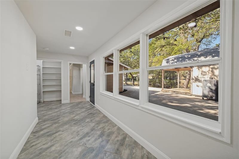 521 Greenbriar Lane, Highland Village TX 75077 - Photo 12