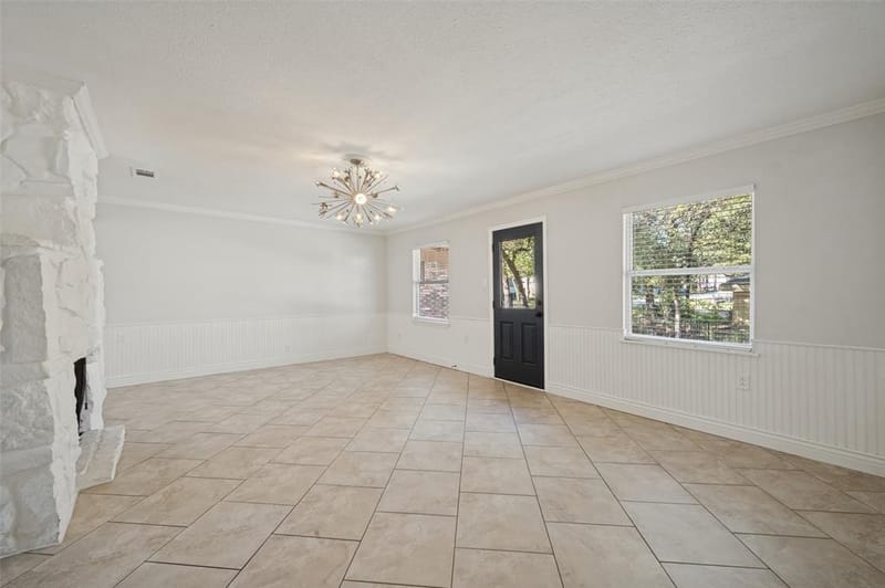 521 Greenbriar Lane, Highland Village TX 75077 - Photo 5