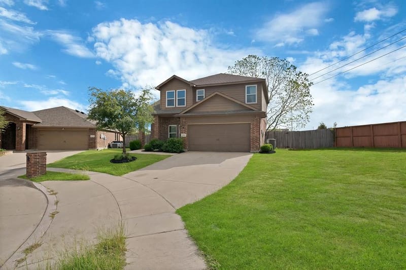 8641 Fawn Hill Court, Fort Worth TX 76134 - Photo 37