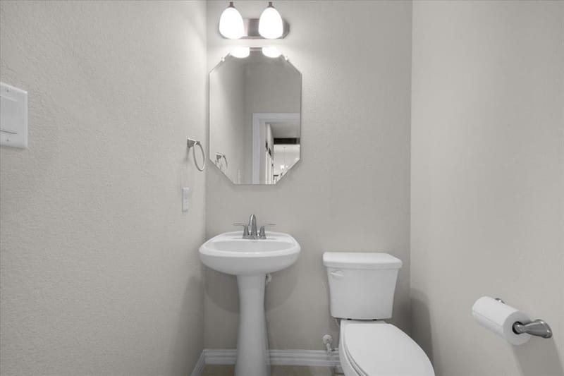 1004 Northern Oaks Court, Springtown TX 76082 - Photo 23