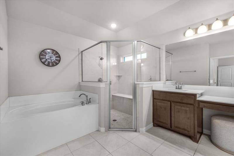 1004 Northern Oaks Court, Springtown TX 76082 - Photo 20
