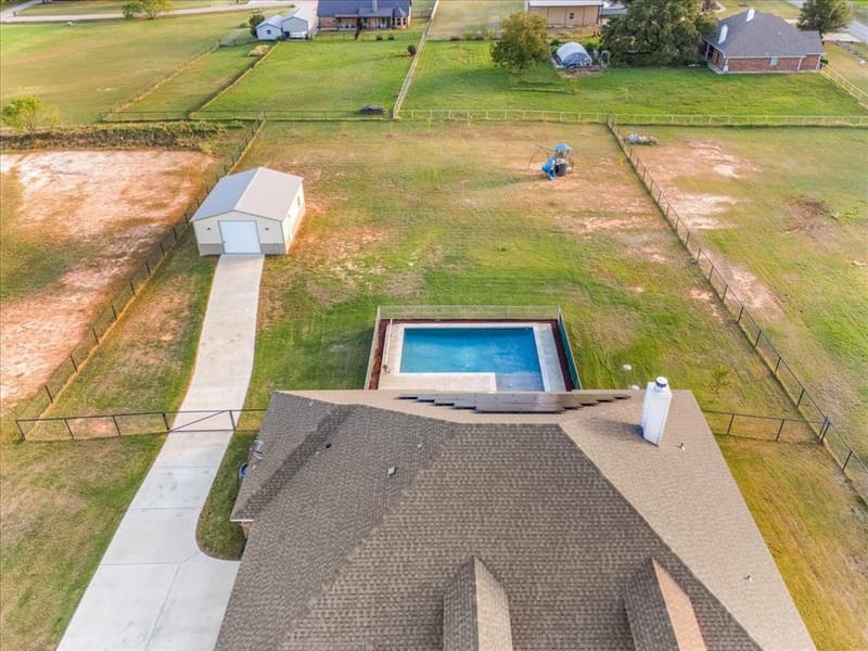 1004 Northern Oaks Court, Springtown TX 76082 - Photo 37
