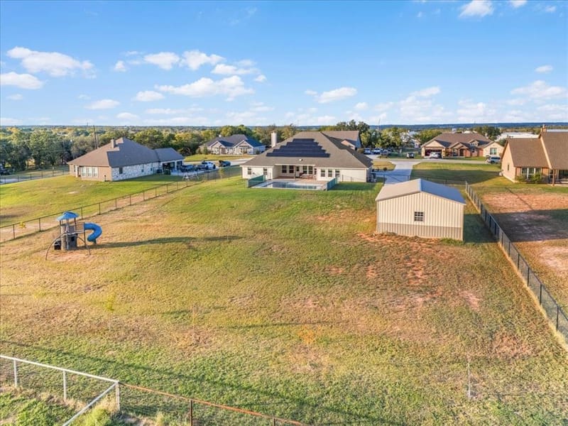 1004 Northern Oaks Court, Springtown TX 76082 - Photo 40