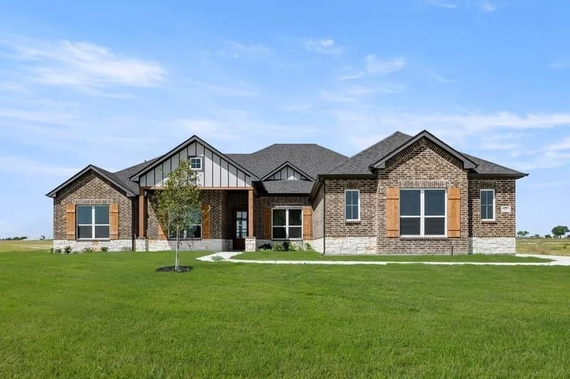 270 Maci Drive, Waxahachie TX 75167