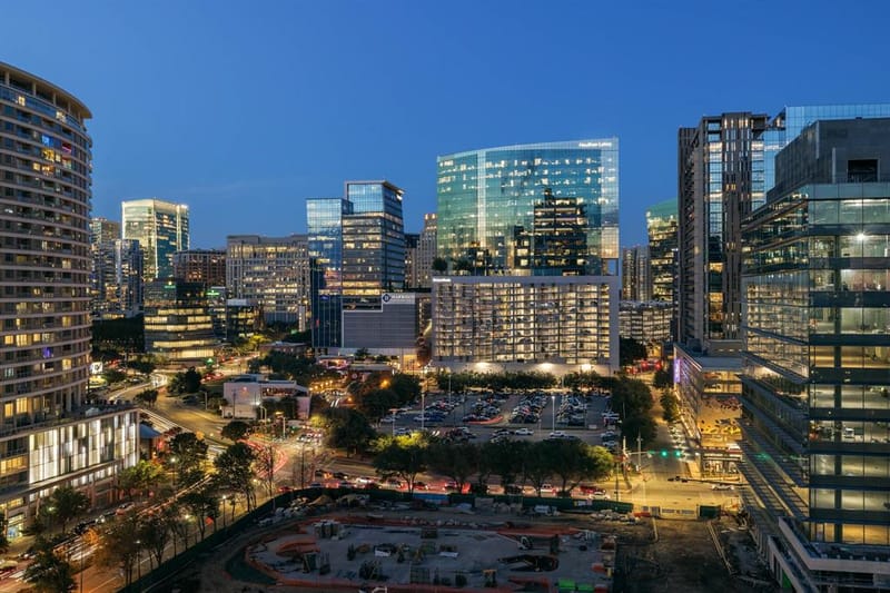2408 Victory Park Lane # 1239, Dallas TX 75219 - Photo 35