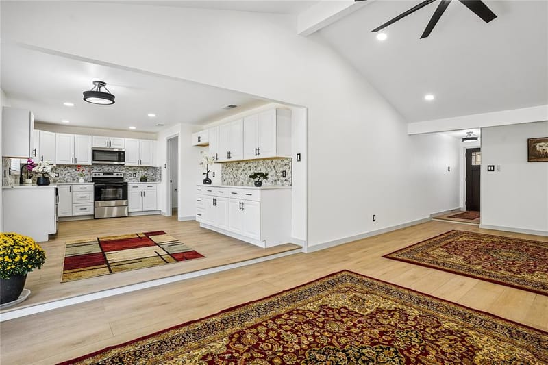 700 Del Mar Lane, Arlington TX 76012 - Photo 7