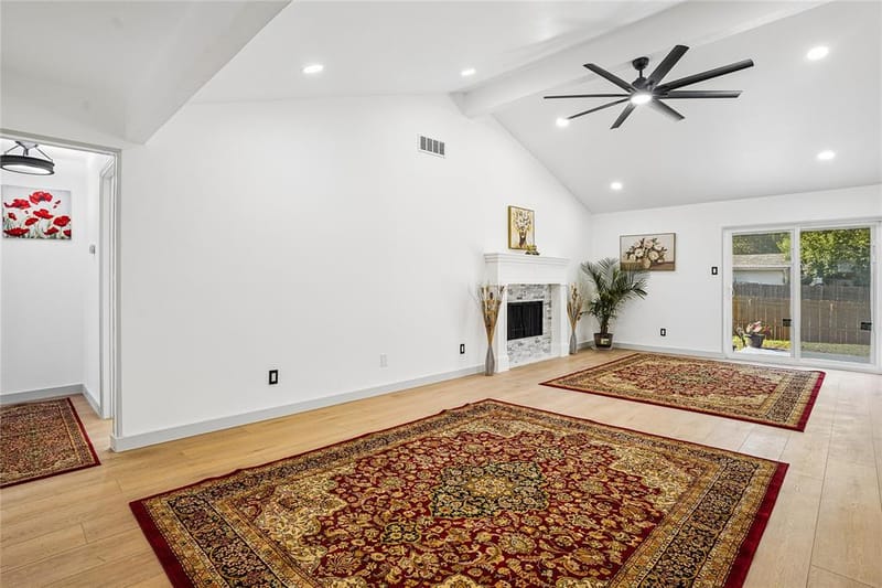 700 Del Mar Lane, Arlington TX 76012 - Photo 10