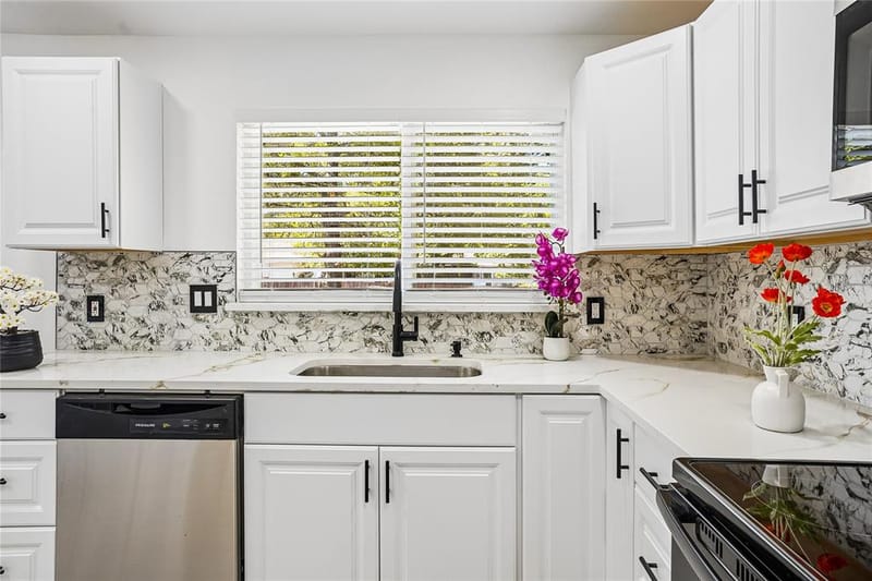 700 Del Mar Lane, Arlington TX 76012 - Photo 15
