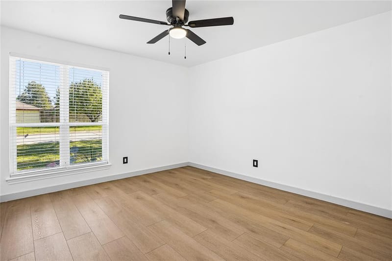 700 Del Mar Lane, Arlington TX 76012 - Photo 19