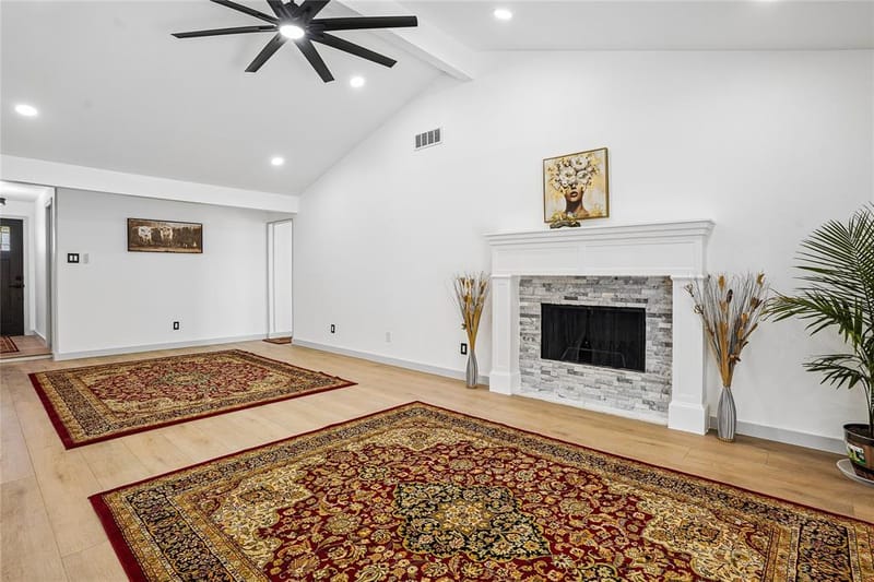 700 Del Mar Lane, Arlington TX 76012 - Photo 8