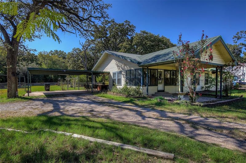 6402 Joe Ramsey Boulevard S, Greenville TX 75402 - Photo 3