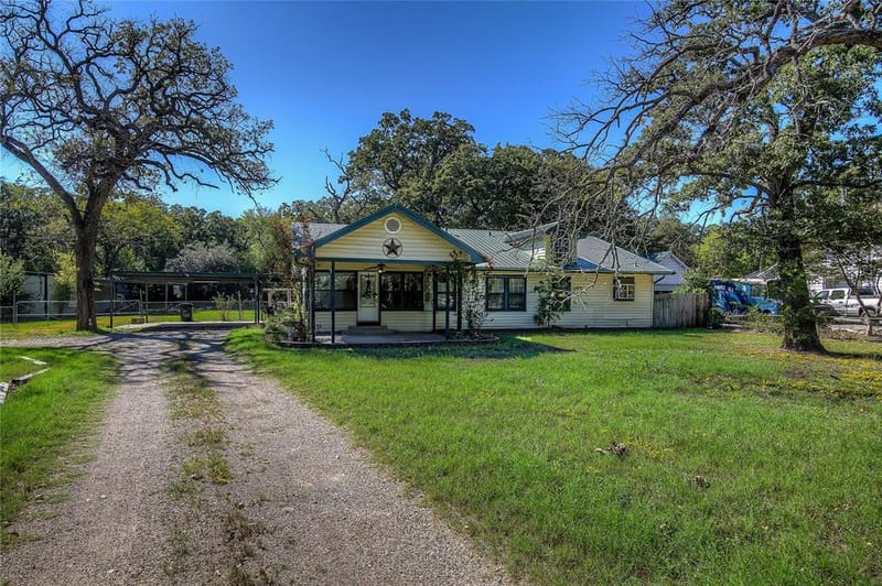 6402 Joe Ramsey Boulevard S, Greenville TX 75402