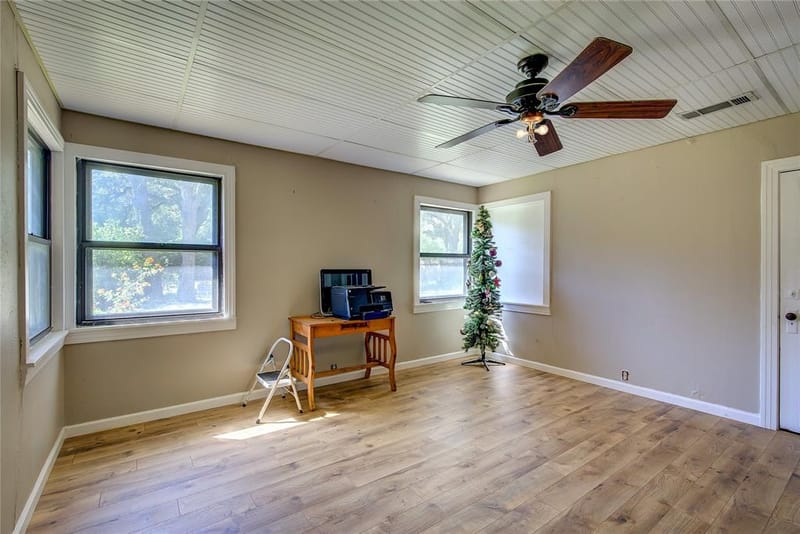 6402 Joe Ramsey Boulevard S, Greenville TX 75402 - Photo 24