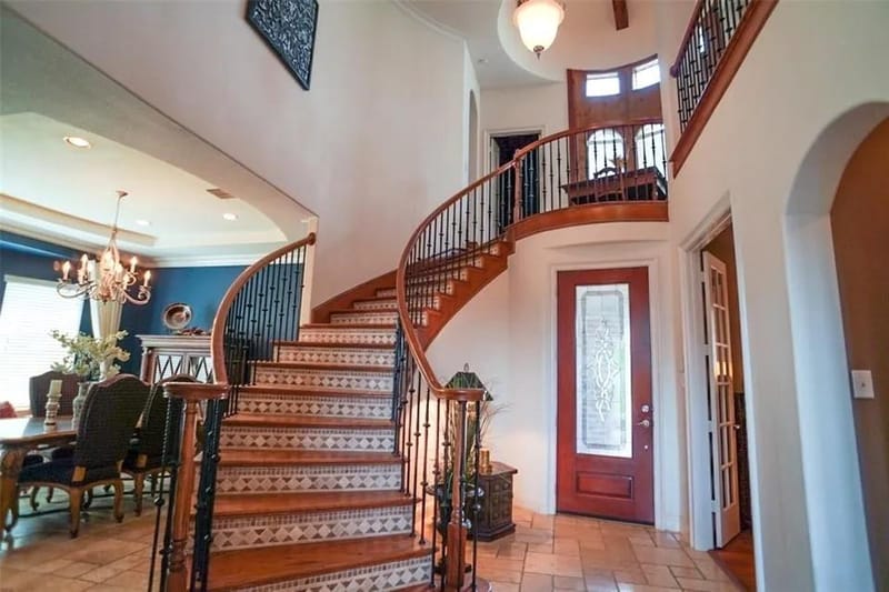 9604 Crown Ridge Drive, Frisco TX 75035 - Photo 5