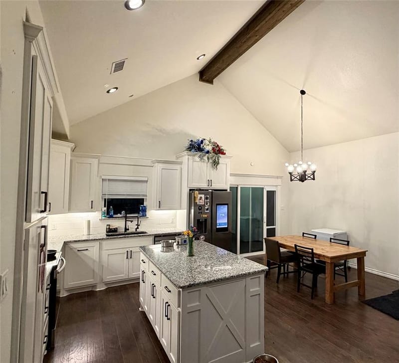 5022 Guadalupe Court, Granbury TX 76048 - Photo 5