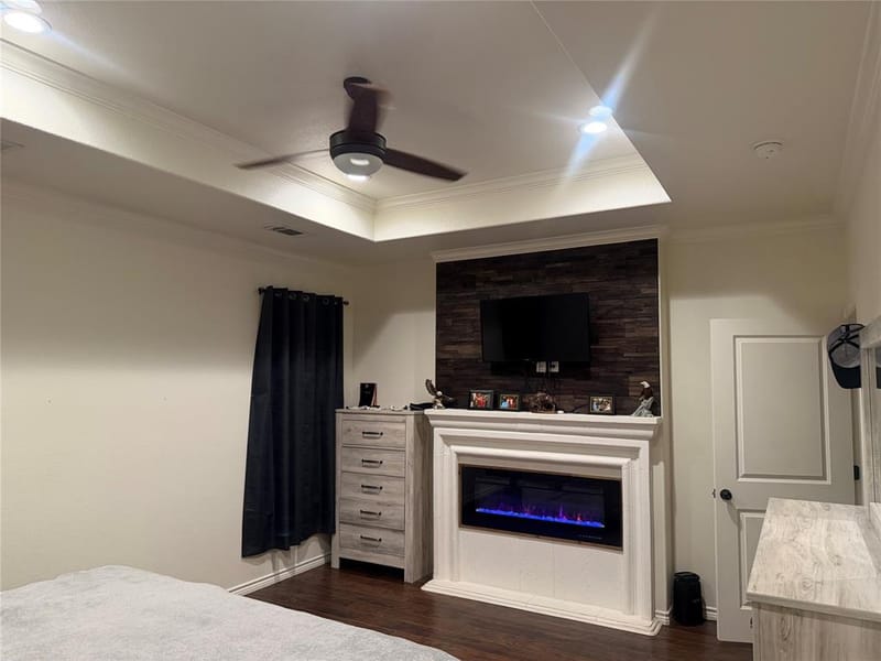 5022 Guadalupe Court, Granbury TX 76048 - Photo 9