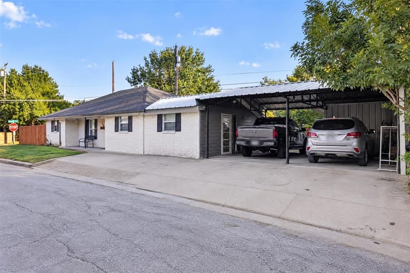 330 Park Drive, Hillsboro TX 76645 - Photo 4
