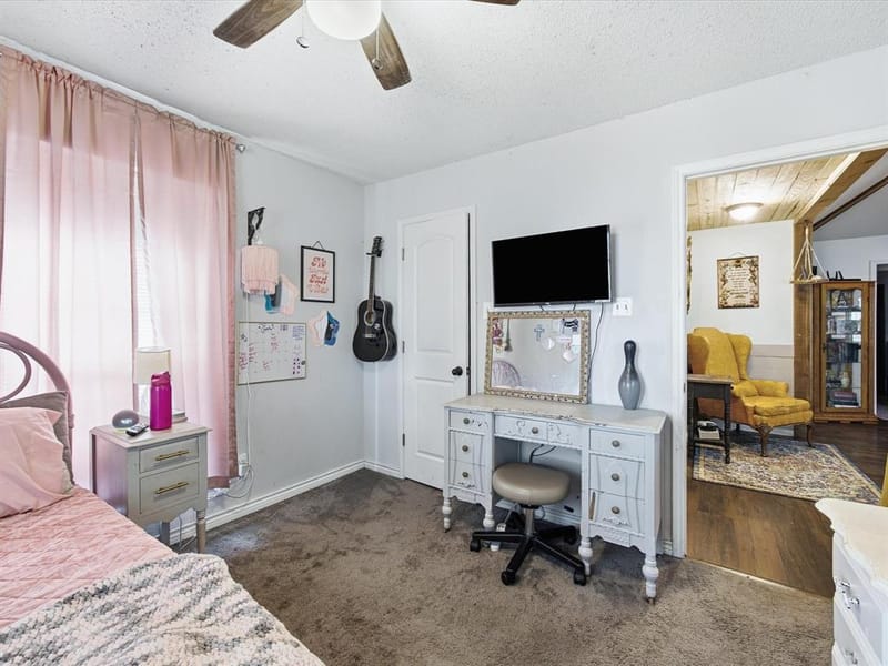 1005 Casa Linda Street, Ennis TX 75119 - Photo 22