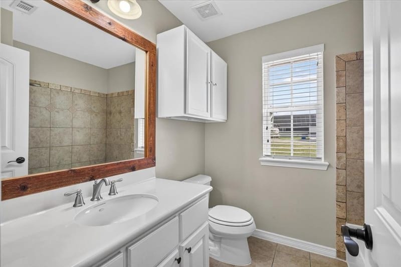 204 Bounding Main Street, Gun Barrel City TX 75156 - Photo 26