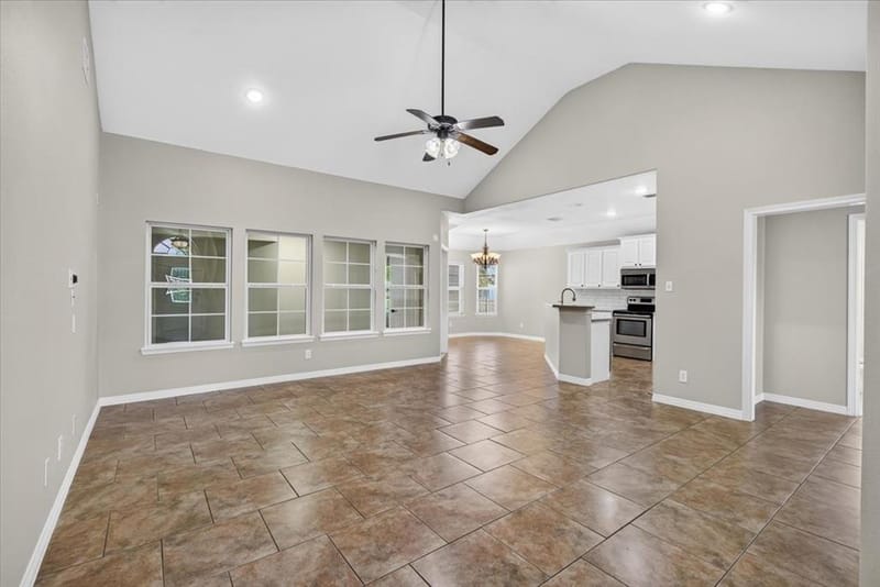 204 Bounding Main Street, Gun Barrel City TX 75156 - Photo 5