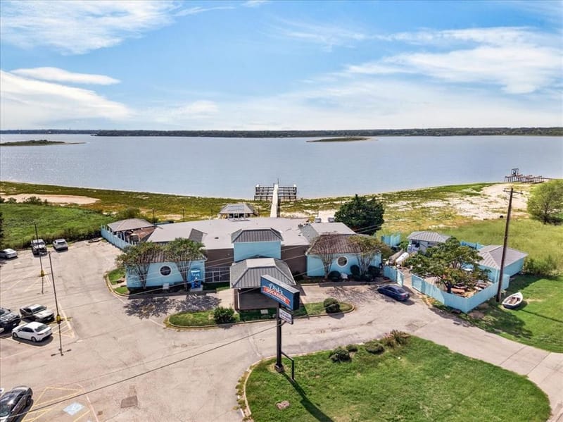 204 Bounding Main Street, Gun Barrel City TX 75156 - Photo 31