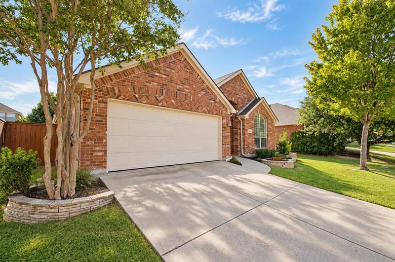 6316 Lakewood Drive, Sachse TX 75048 - Photo 2