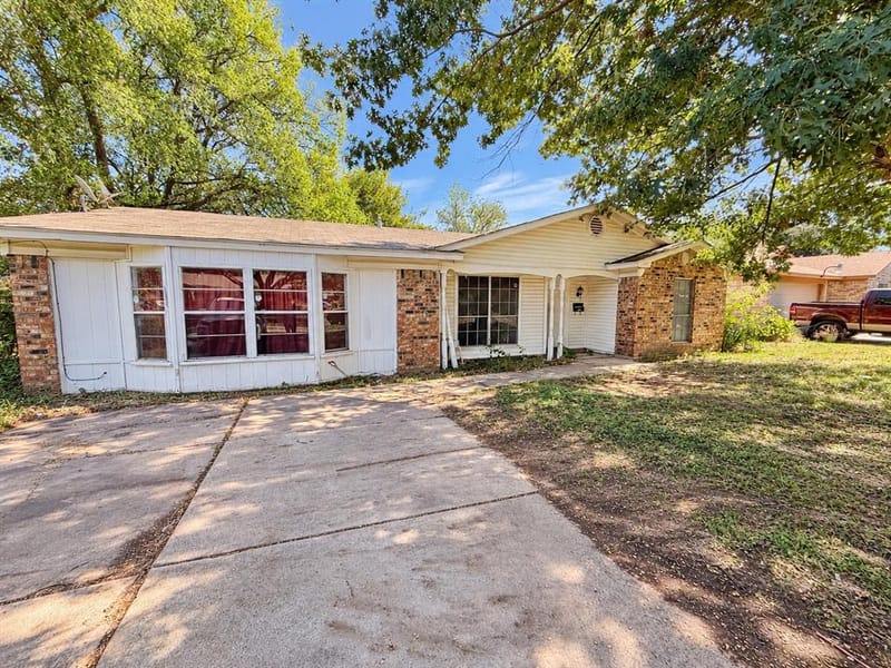 5641 Conlin Drive, Fort Worth TX 76134