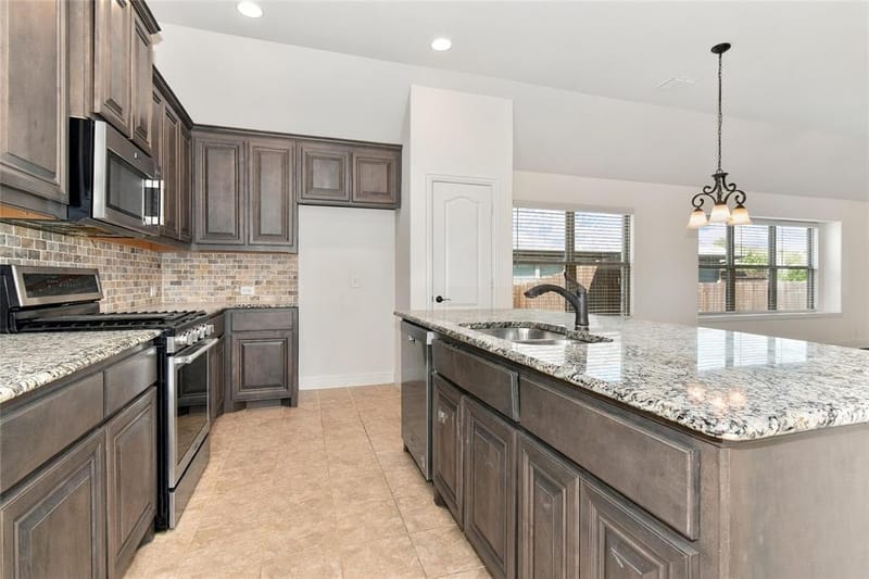 5205 Ambergate Lane, Sherman TX 75092 - Photo 3