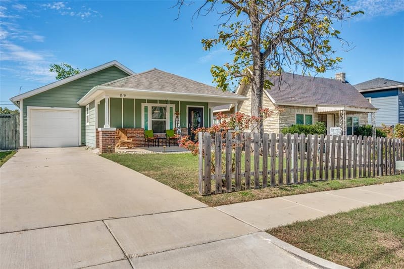 1310 New York Avenue, Fort Worth TX 76104