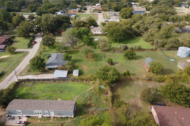 4508 Village Court, Granbury TX 76049 - Photo 32
