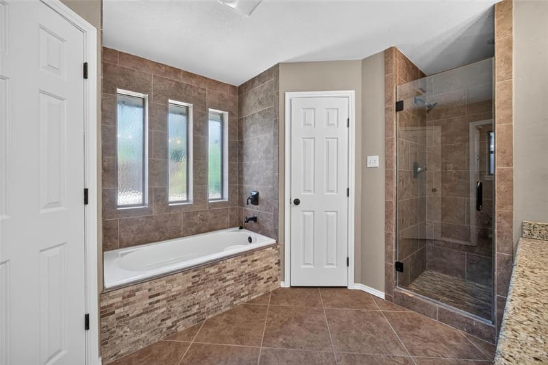 1237 STONEWALL Street, Garland TX 75043 - Photo 28