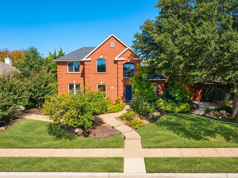 2801 Cascade Drive, Plano TX 75025 - Photo 2