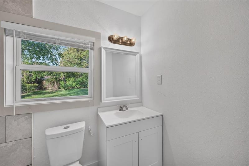 3600 Hatcher Street, Fort Worth TX 76119 - Photo 16
