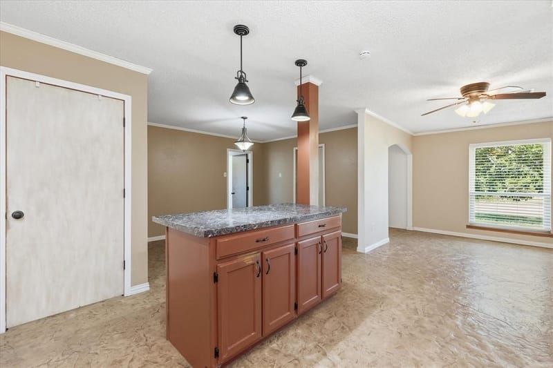 8766 Webb Road, Ponder TX 76259 - Photo 13