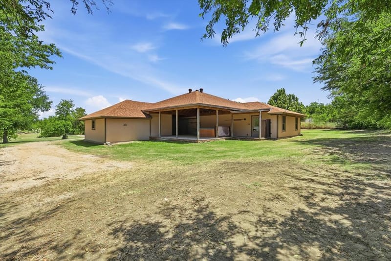 8766 Webb Road, Ponder TX 76259 - Photo 33