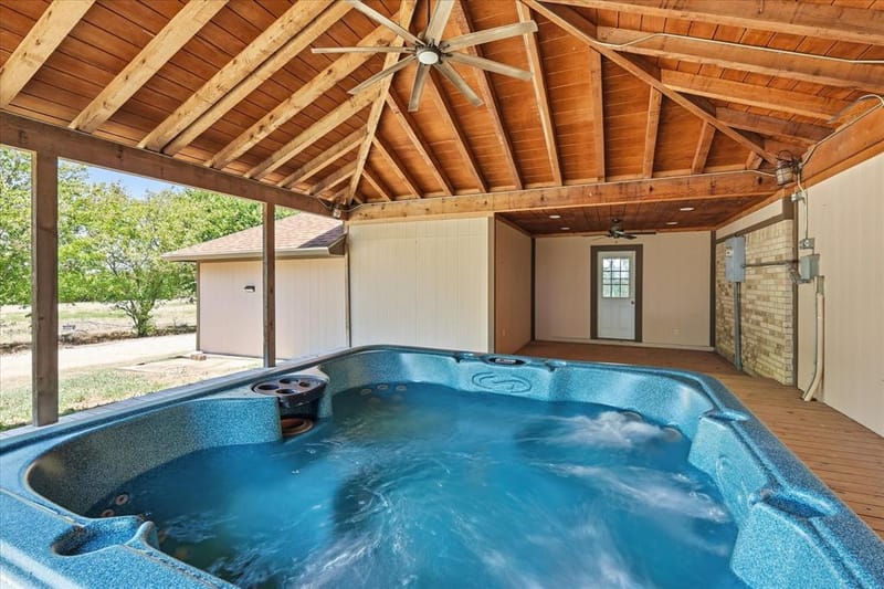 8766 Webb Road, Ponder TX 76259 - Photo 31