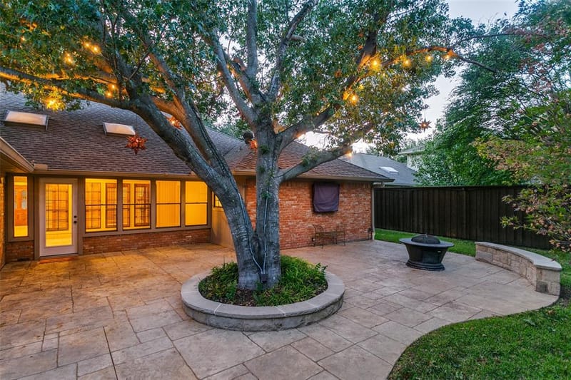 2404 Monmouth Court, Plano TX 75075 - Photo 4