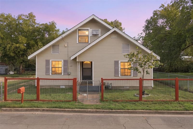 1703 Arra Street, Waco TX 76704