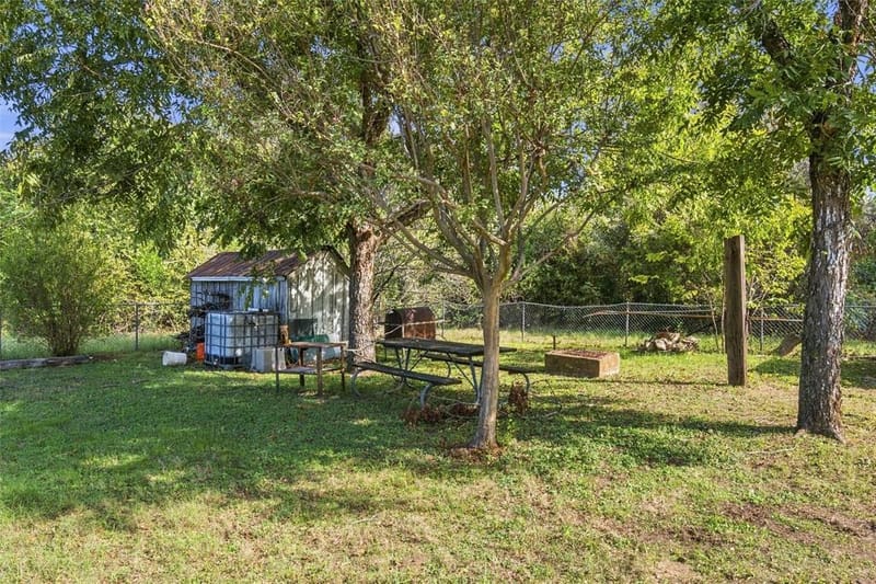 1703 Arra Street, Waco TX 76704 - Photo 21