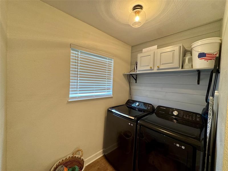 205 E Cardinal Street, Ector TX 75439 - Photo 10